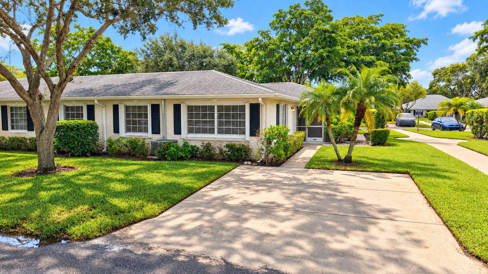 10128 S 44th Drive 370
