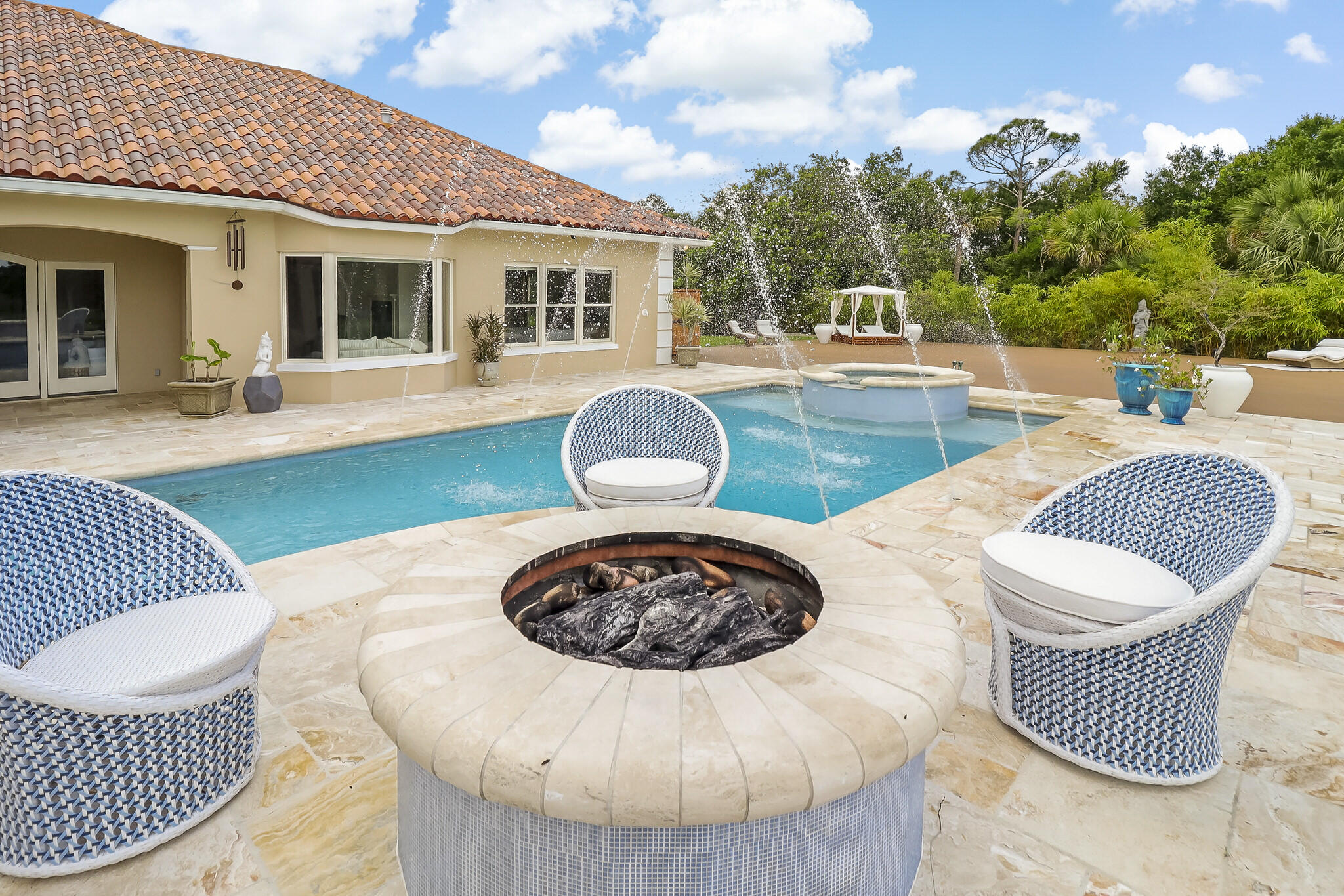 TRINITY OAKS (A OF E) - Residential