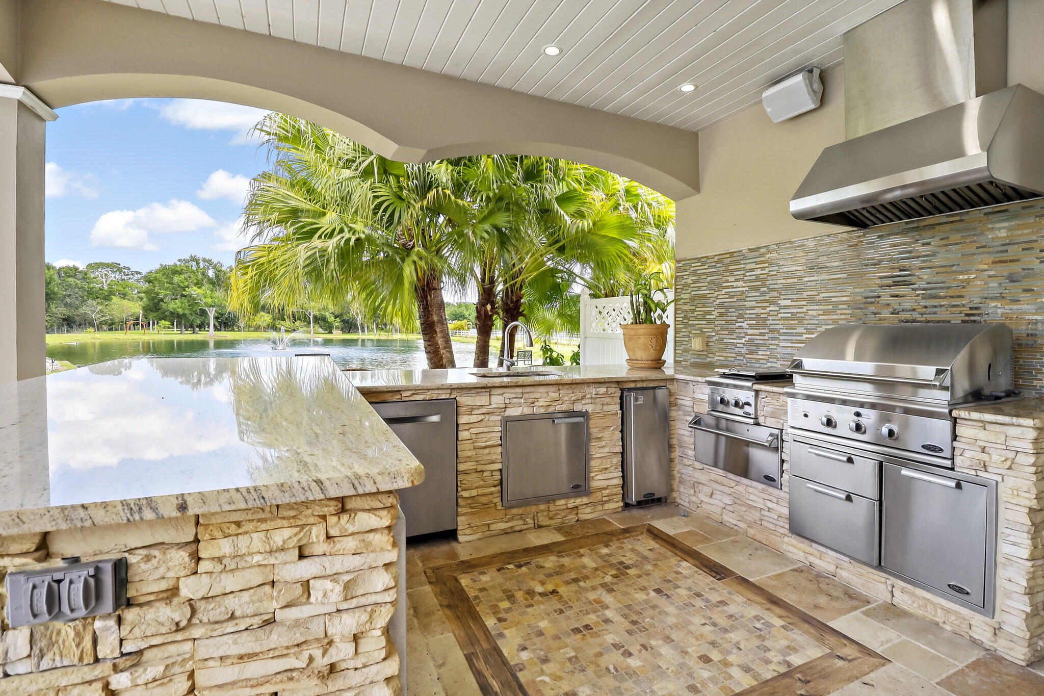 TRINITY OAKS (A OF E) - Residential