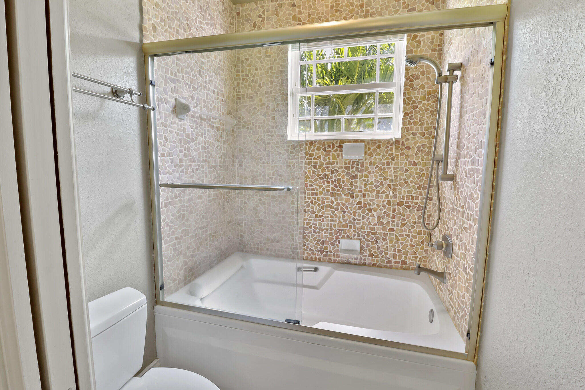 TRINITY OAKS (A OF E) - Residential