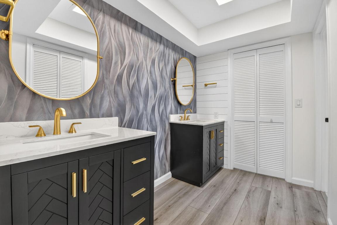 CYPRESS KEY VILLAS - Residential