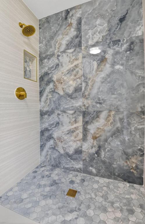 CYPRESS KEY VILLAS - Residential