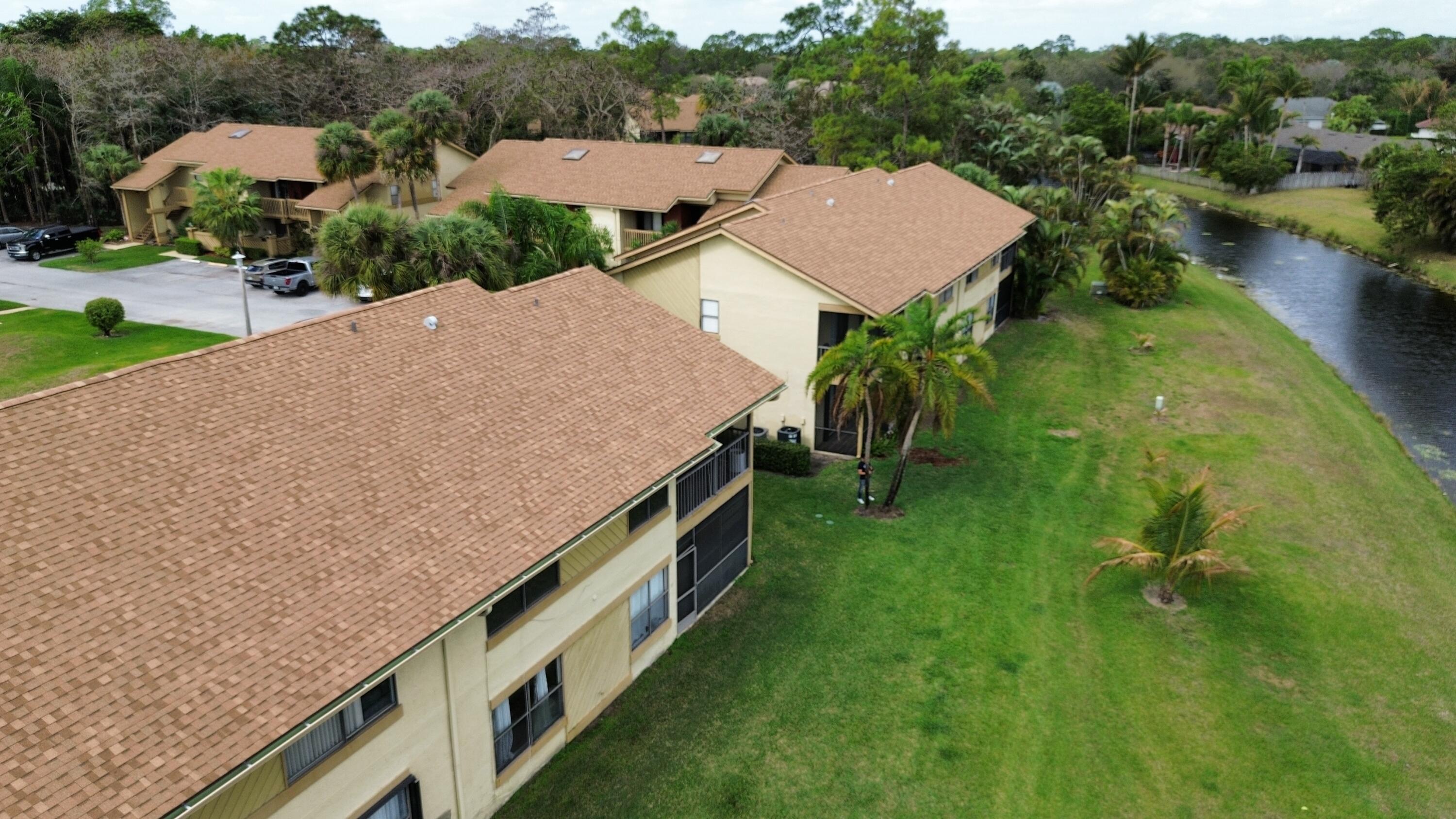 SHEFFIELD WOODS AT WELLINGTON CONDO - Residential