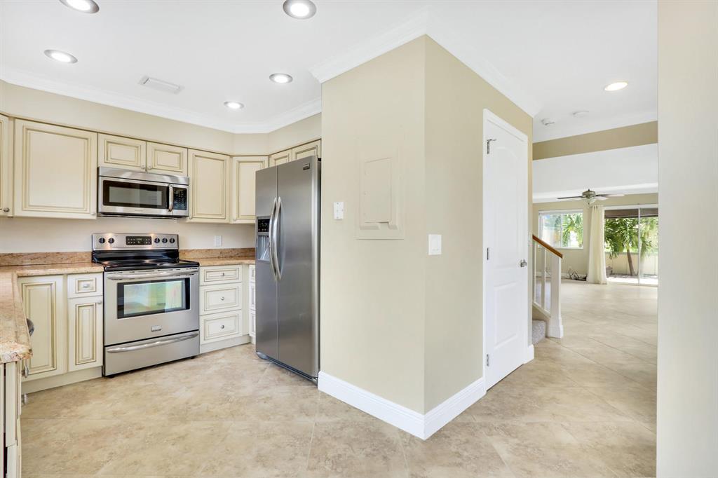 RIVERWALK 2 - Residential