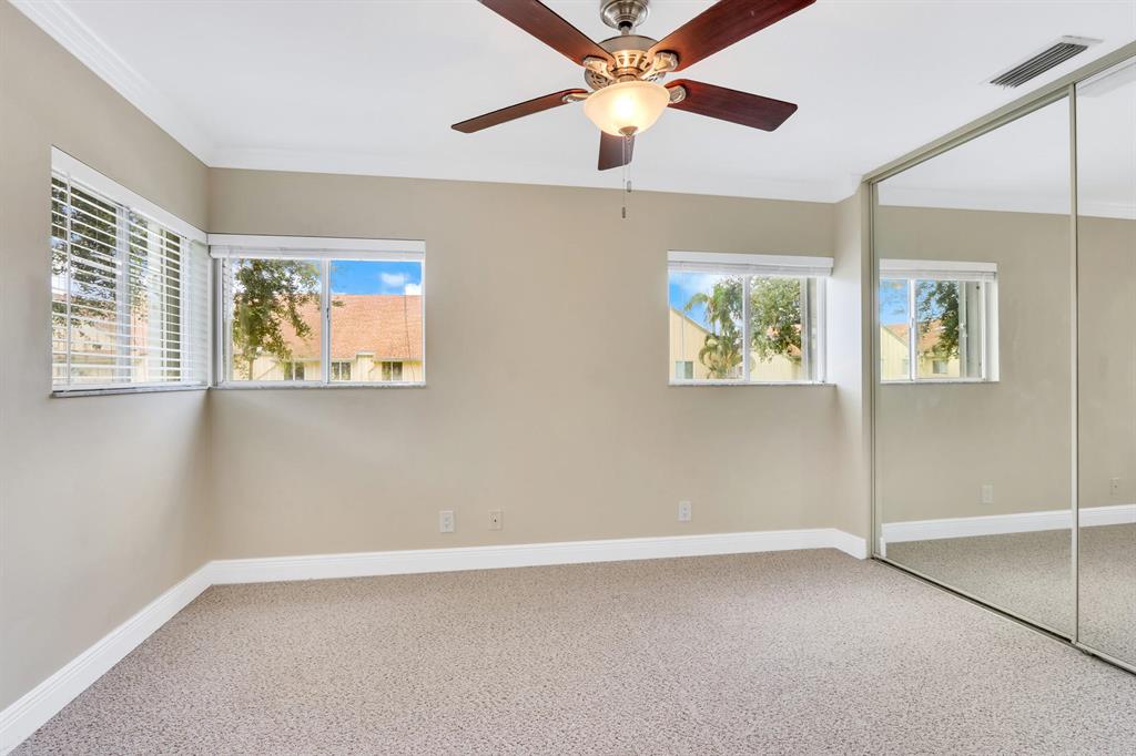 RIVERWALK 2 - Residential