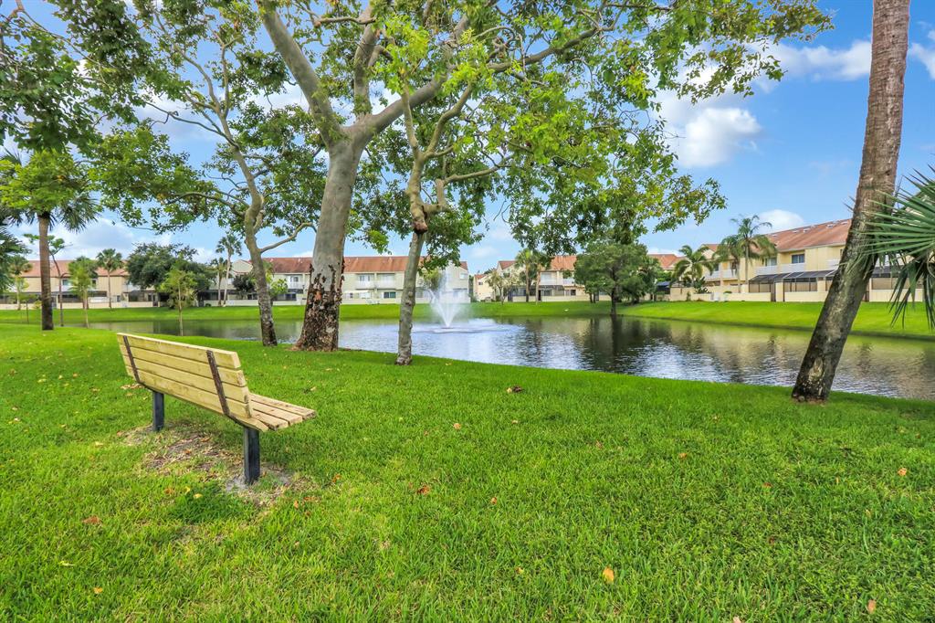 RIVERWALK 2 - Residential