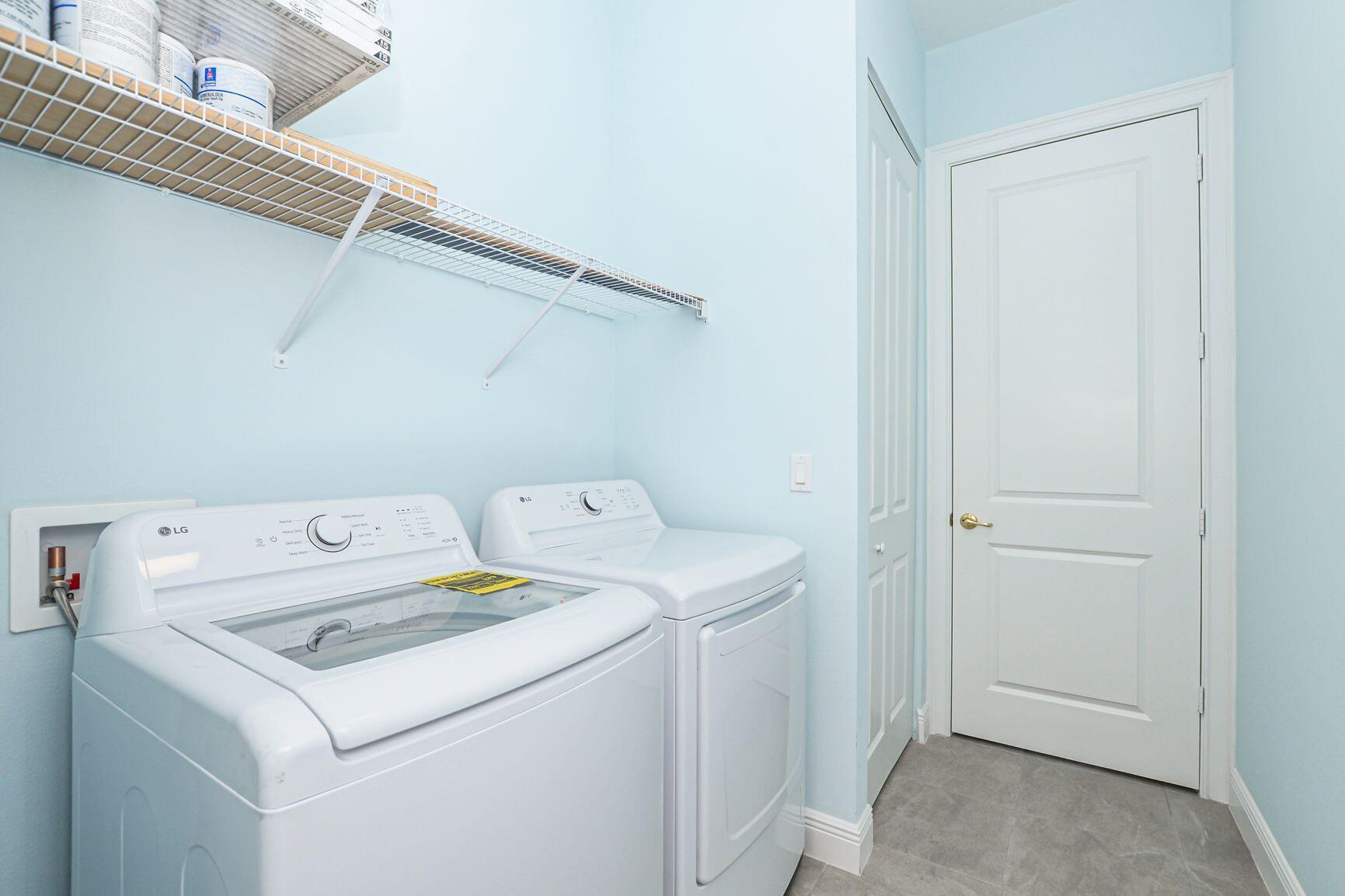 PORT ST LUCIE SECTION 40 - Residential Lease