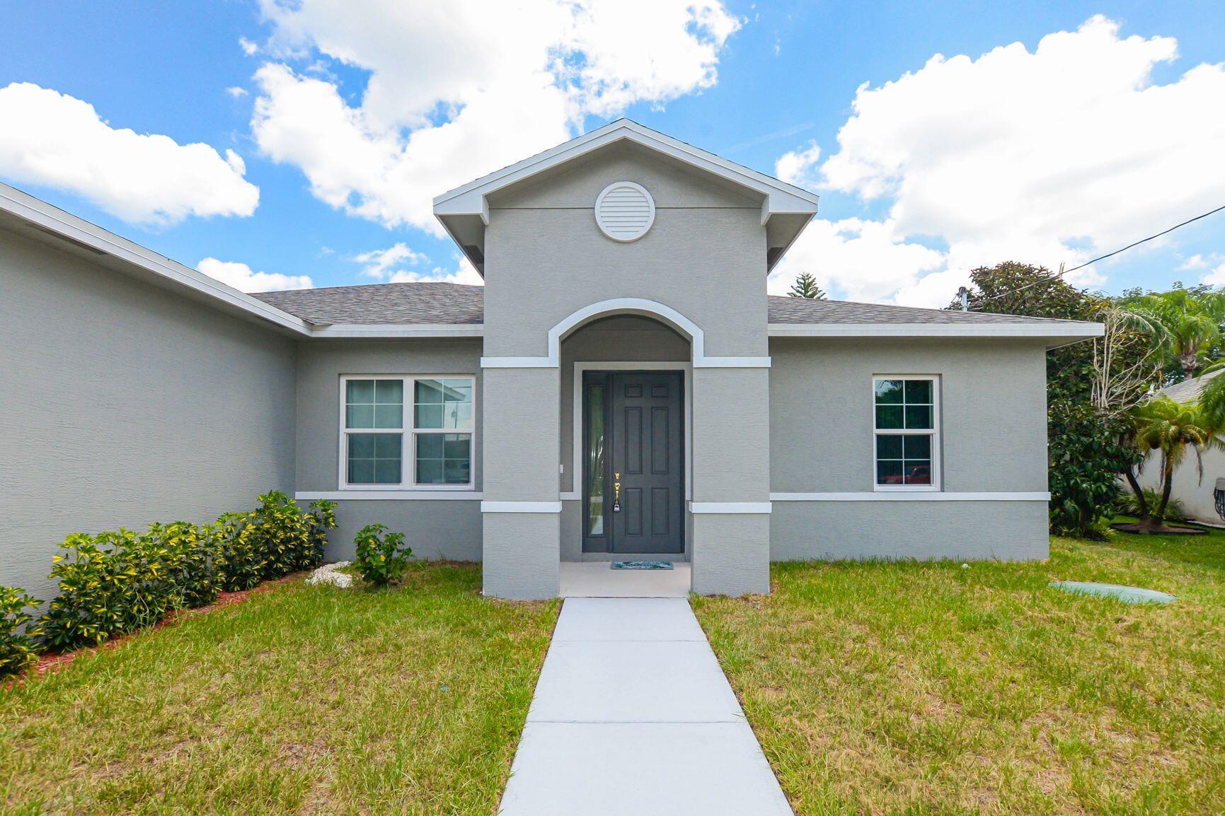 PORT ST LUCIE SECTION 40 - Residential Lease