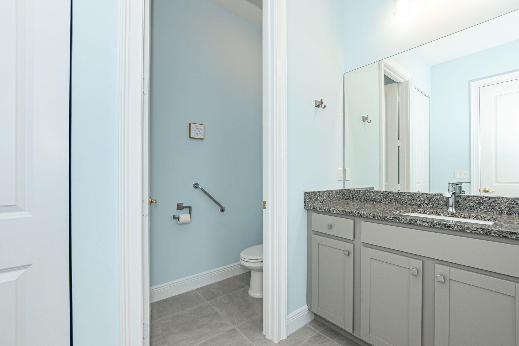 PORT ST LUCIE SECTION 40 - Residential Lease