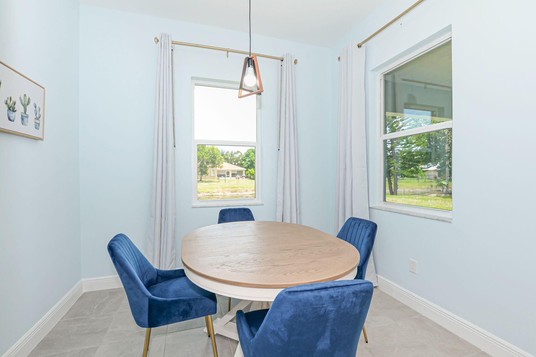 PORT ST LUCIE SECTION 40 - Residential Lease