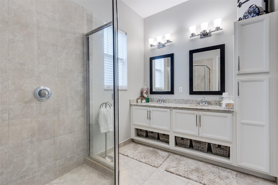 Centra Falls - Residential