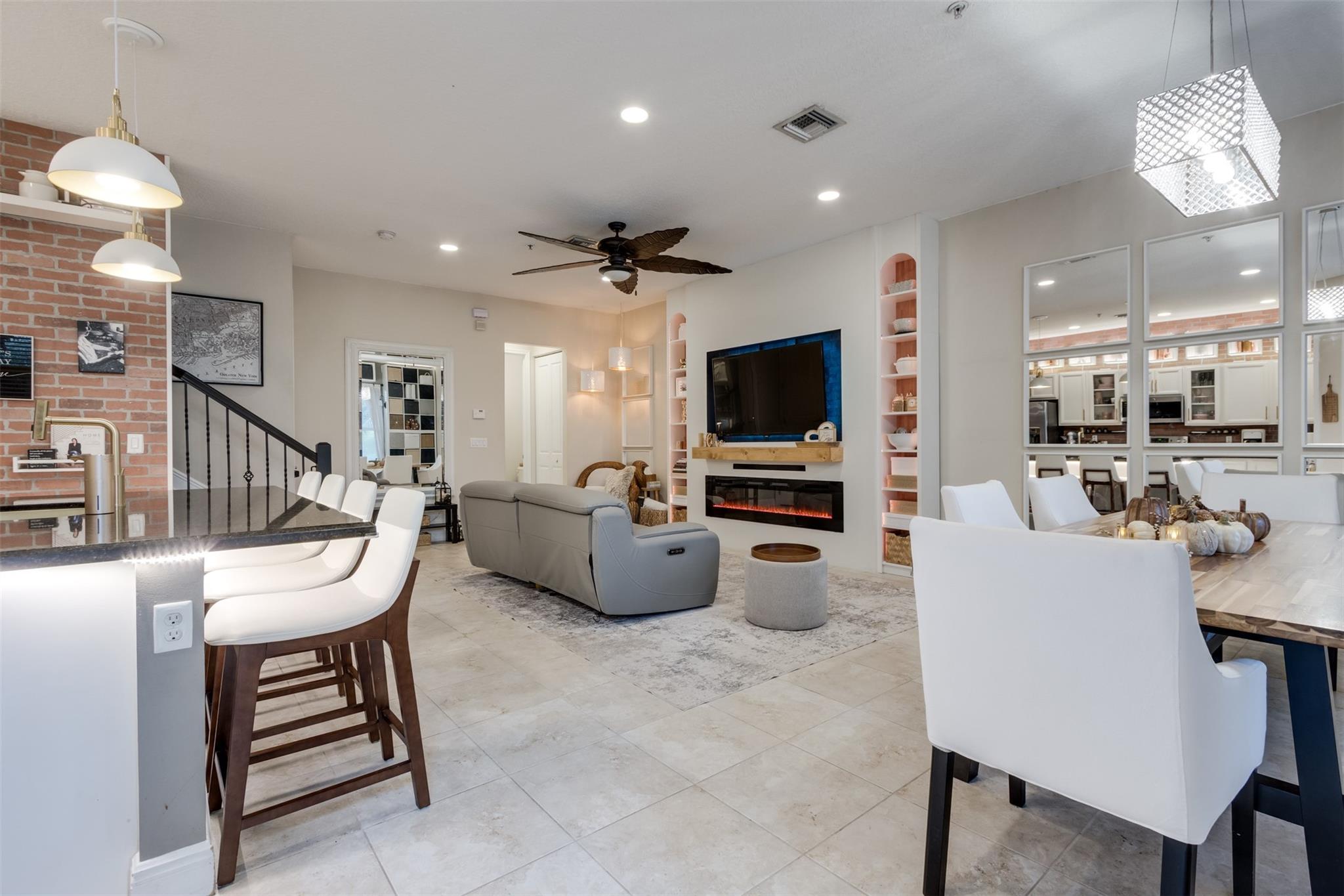 Centra Falls - Residential