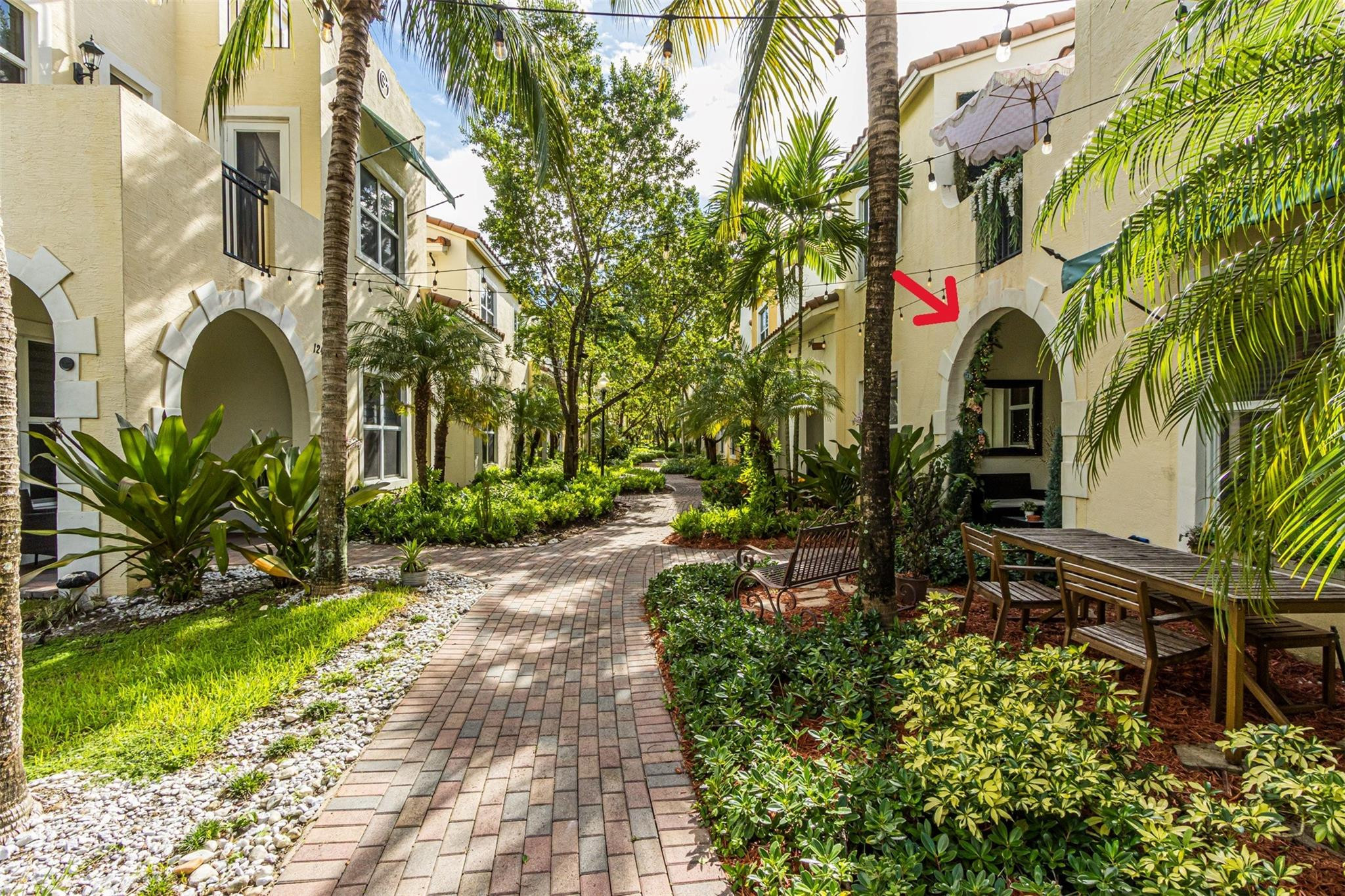 Centra Falls - Residential