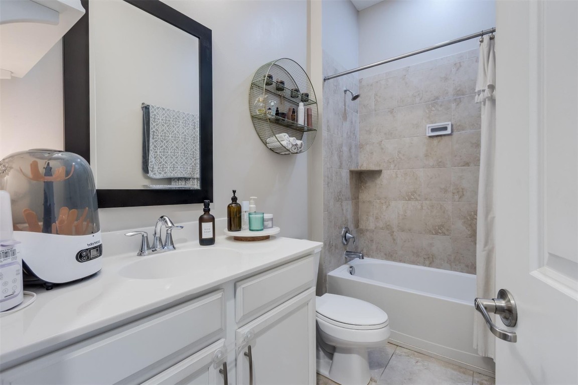 Centra Falls - Residential