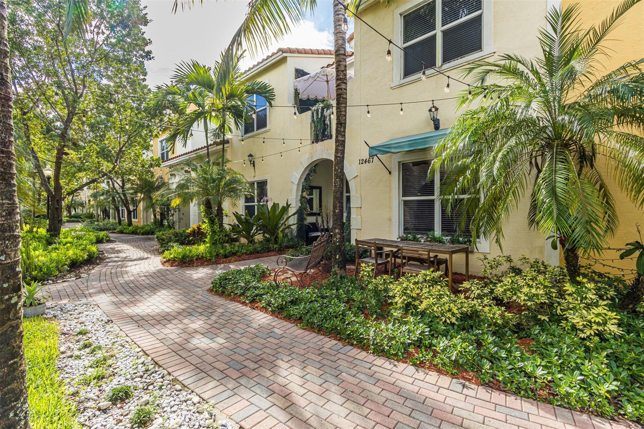 Centra Falls - Residential