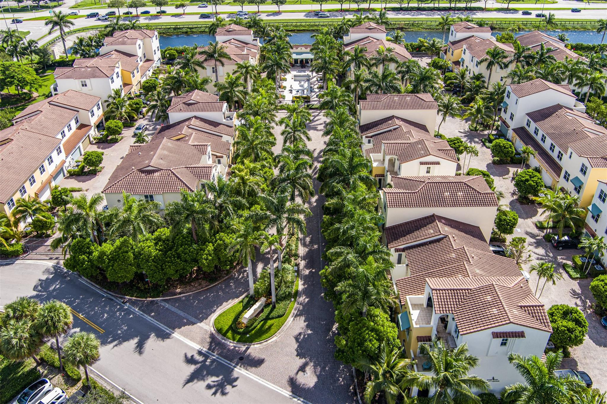 Centra Falls - Residential