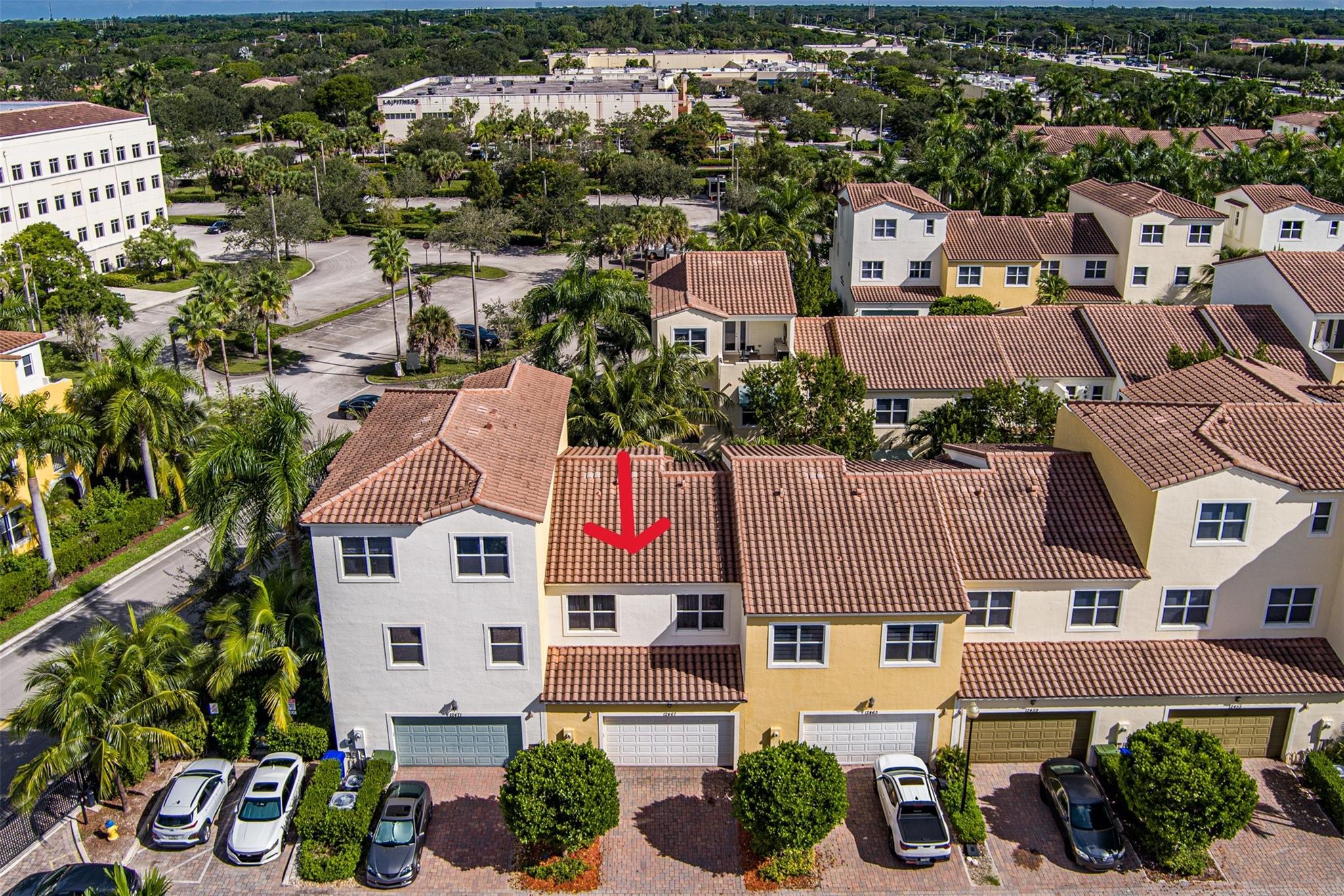 Centra Falls - Residential
