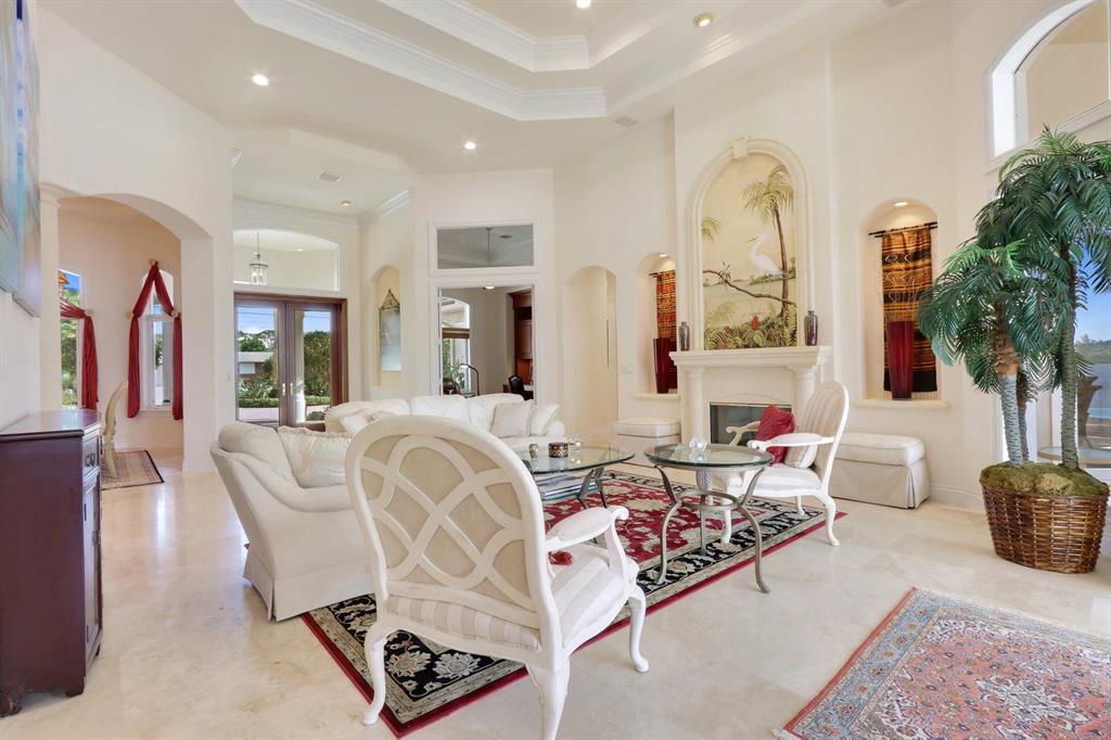 Tequesta Country Club - Residential