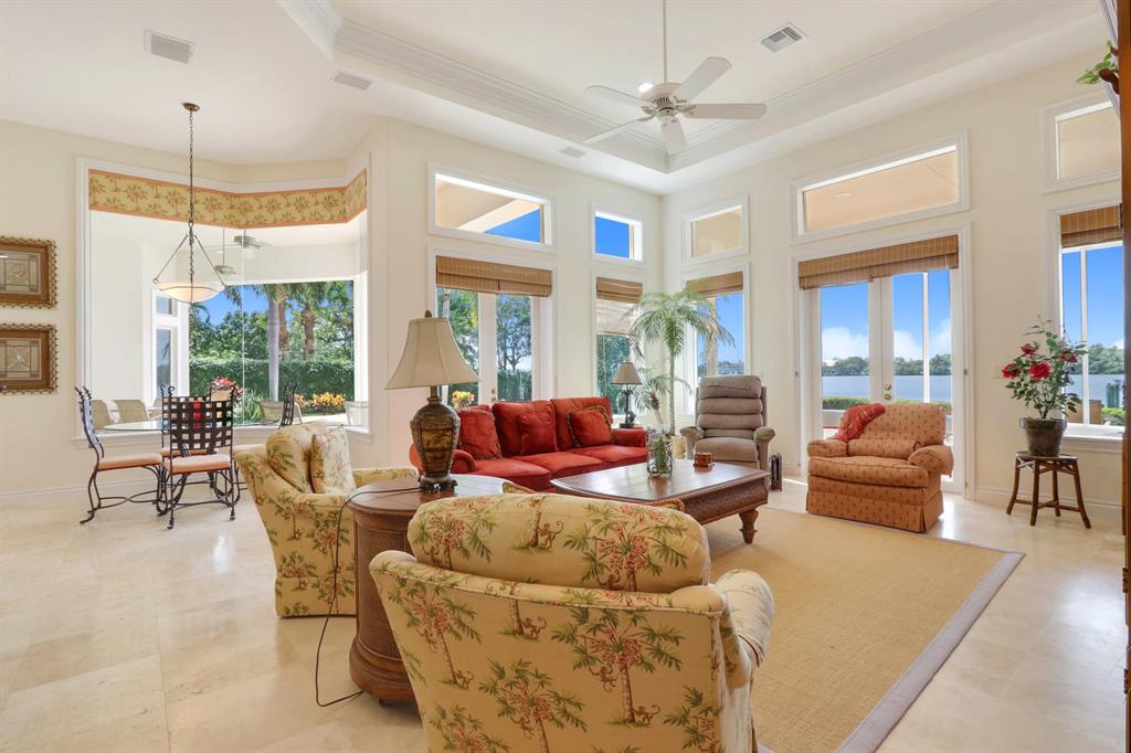 Tequesta Country Club - Residential