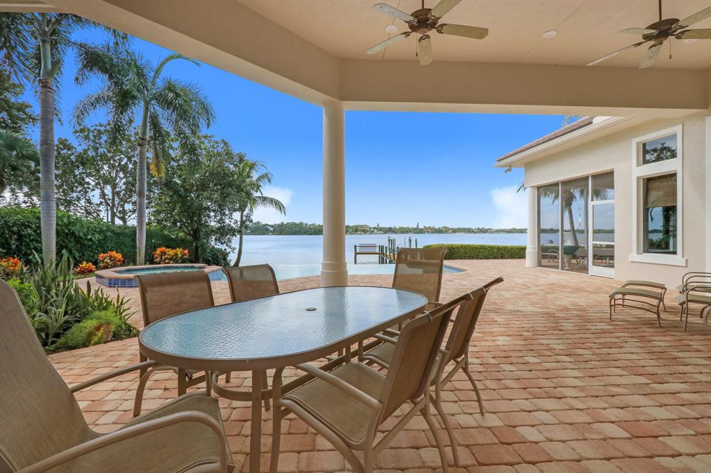 Tequesta Country Club - Residential