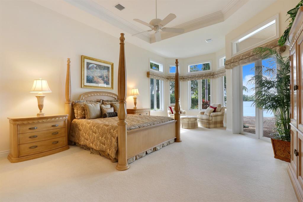 Tequesta Country Club - Residential