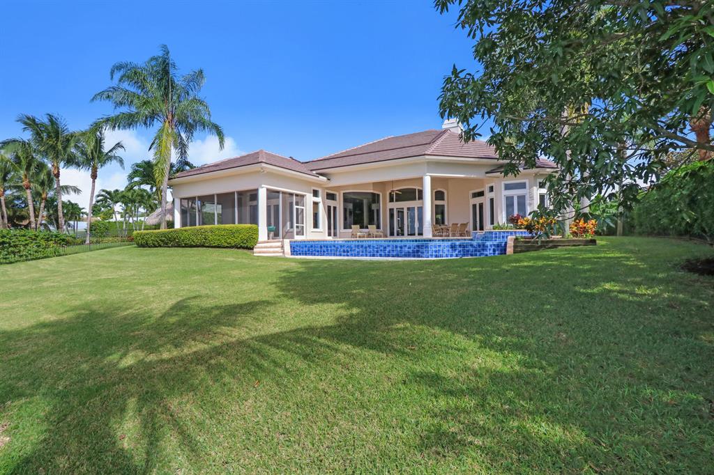 Tequesta Country Club - Residential