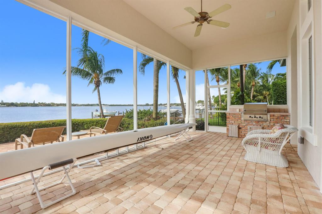 Tequesta Country Club - Residential