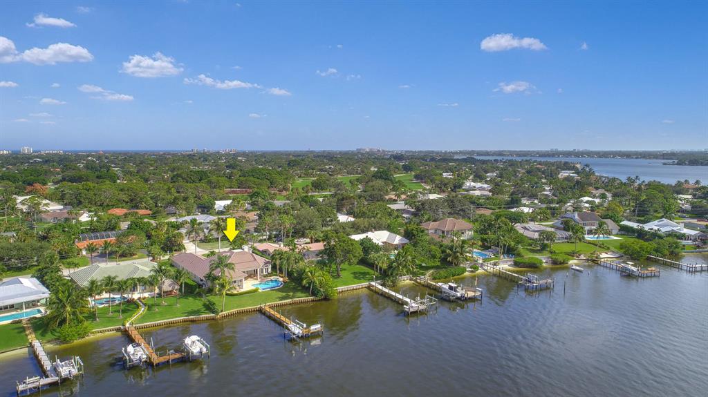 Tequesta Country Club - Residential