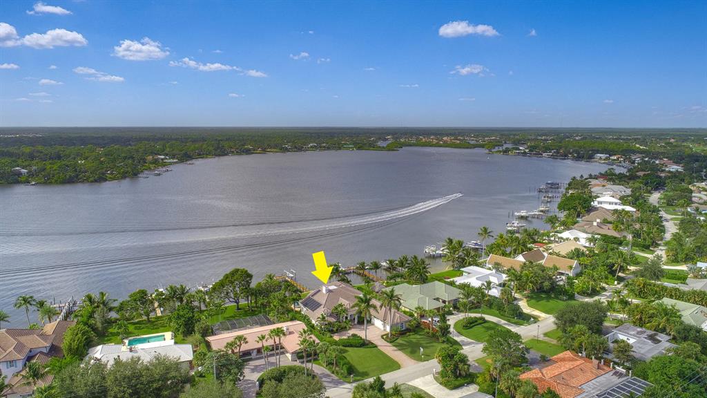 Tequesta Country Club - Residential