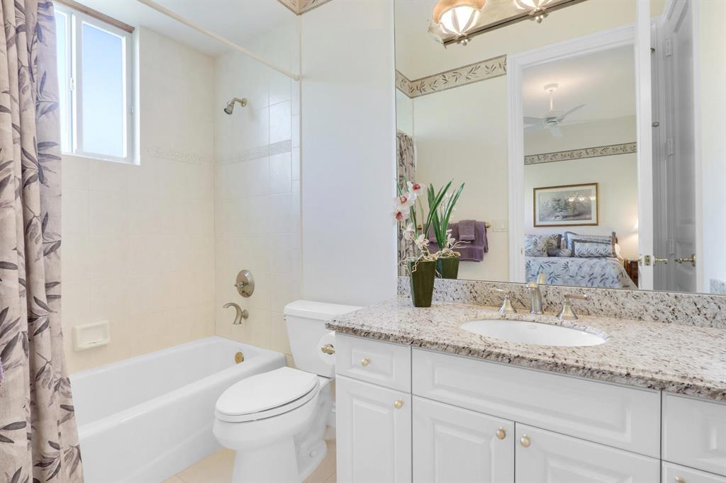 Tequesta Country Club - Residential