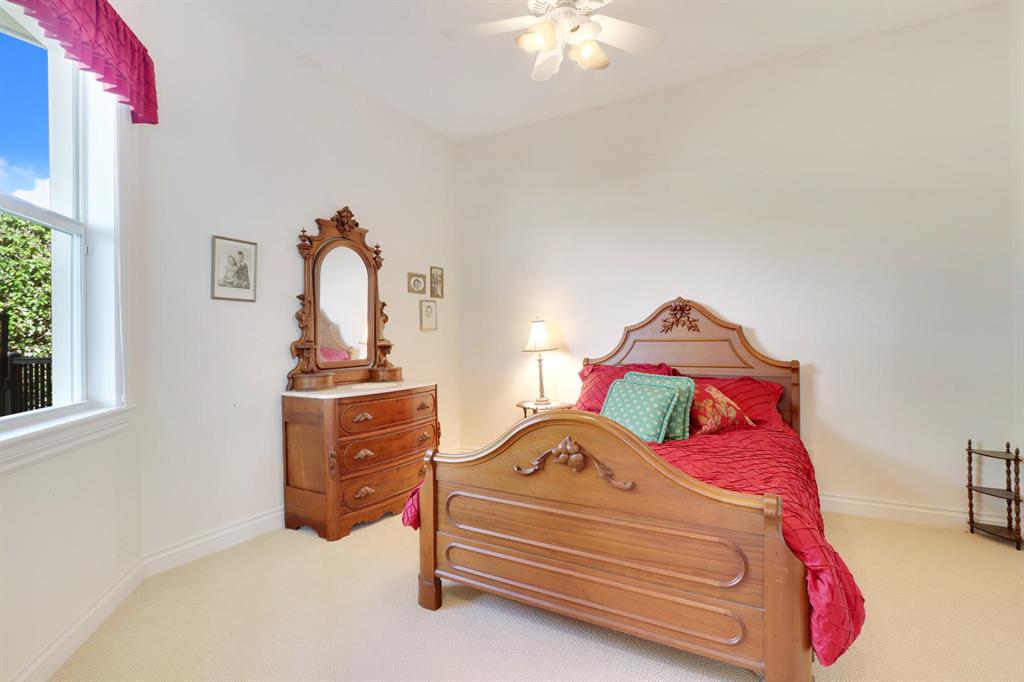 Tequesta Country Club - Residential