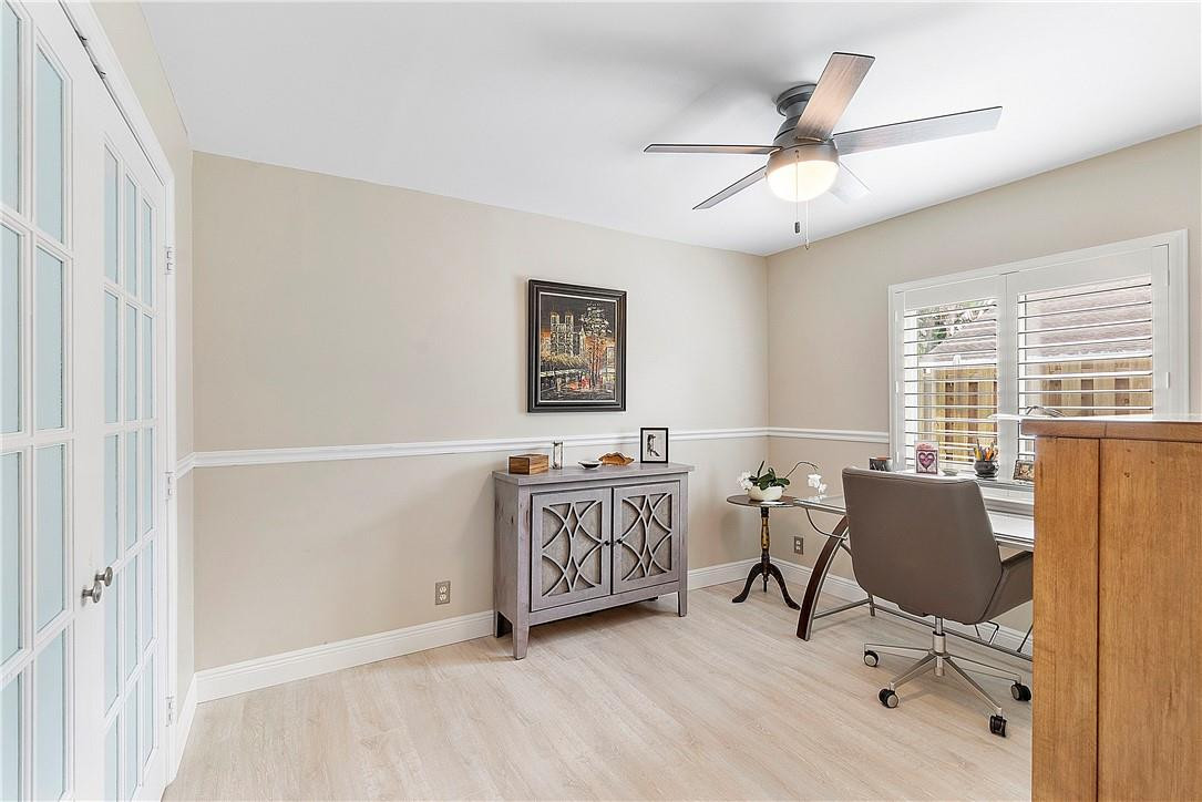 Parkwood VI 148-37 B - Residential