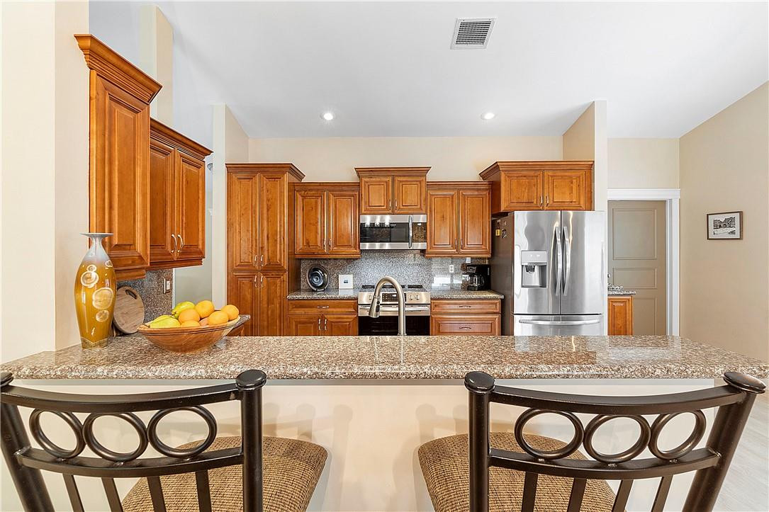 Parkwood VI 148-37 B - Residential