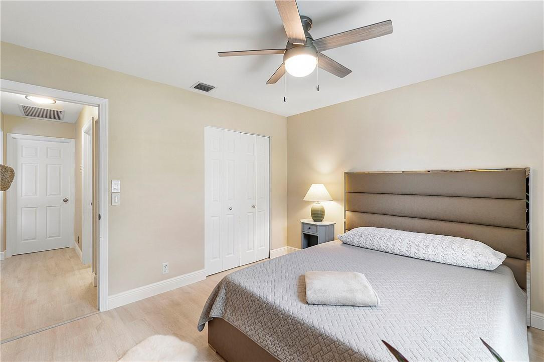 Parkwood VI 148-37 B - Residential