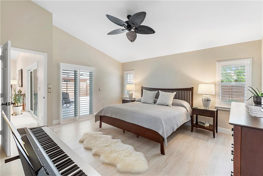 Parkwood VI 148-37 B - Residential