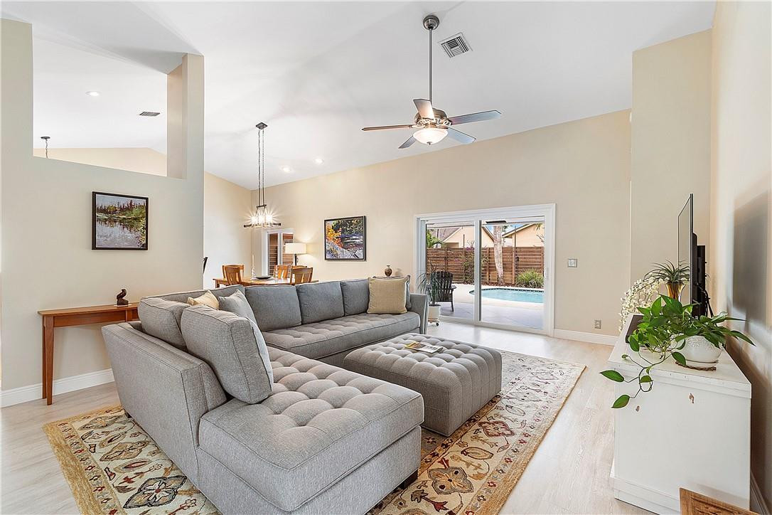 Parkwood VI 148-37 B - Residential