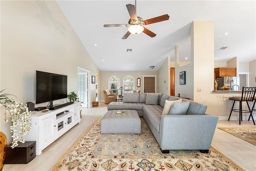 Parkwood VI 148-37 B - Residential