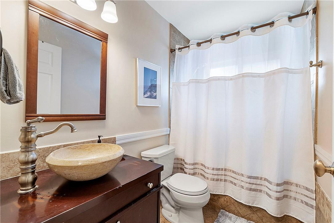 Parkwood VI 148-37 B - Residential