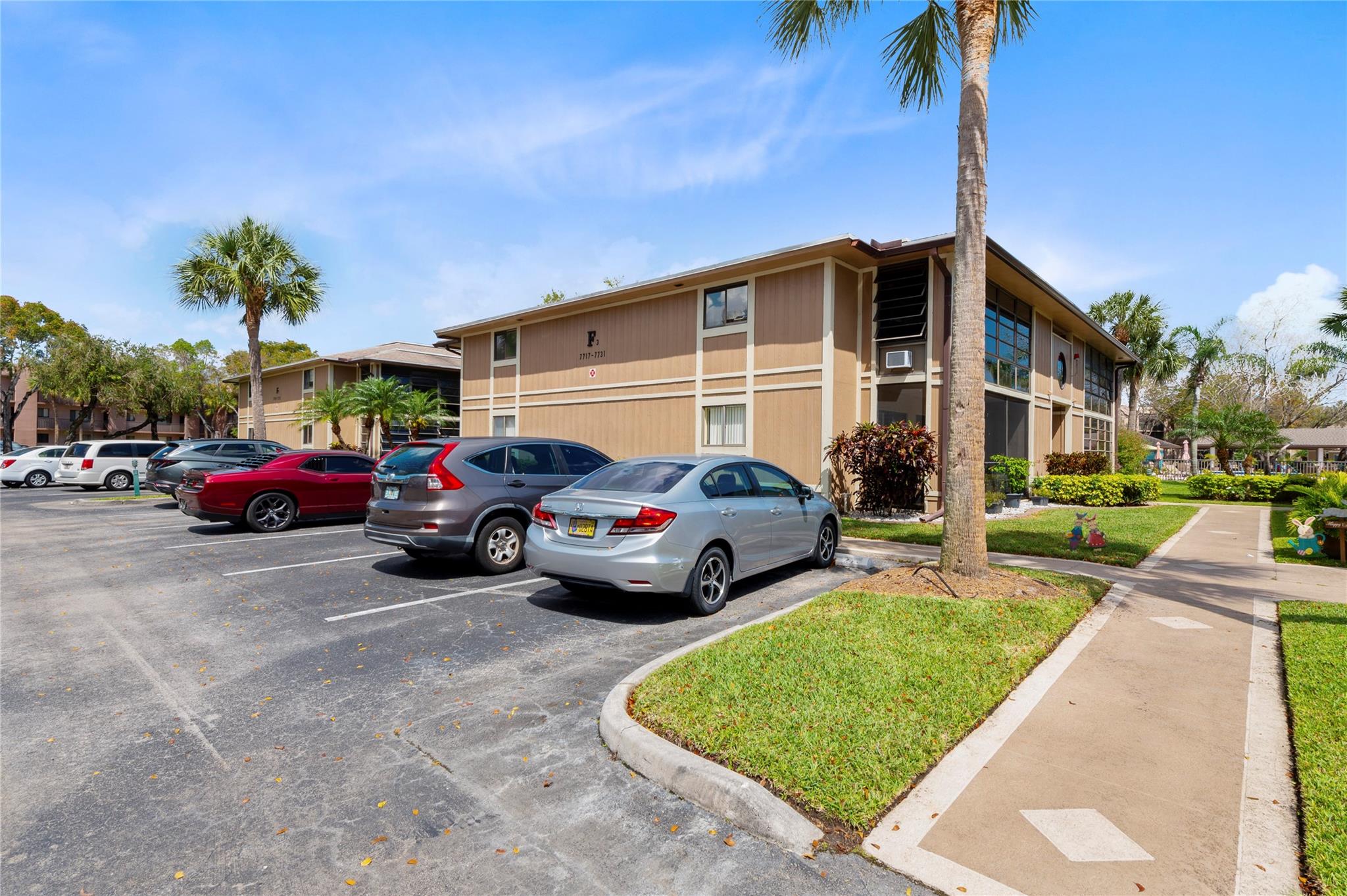 7729 Ashmont Cir 112