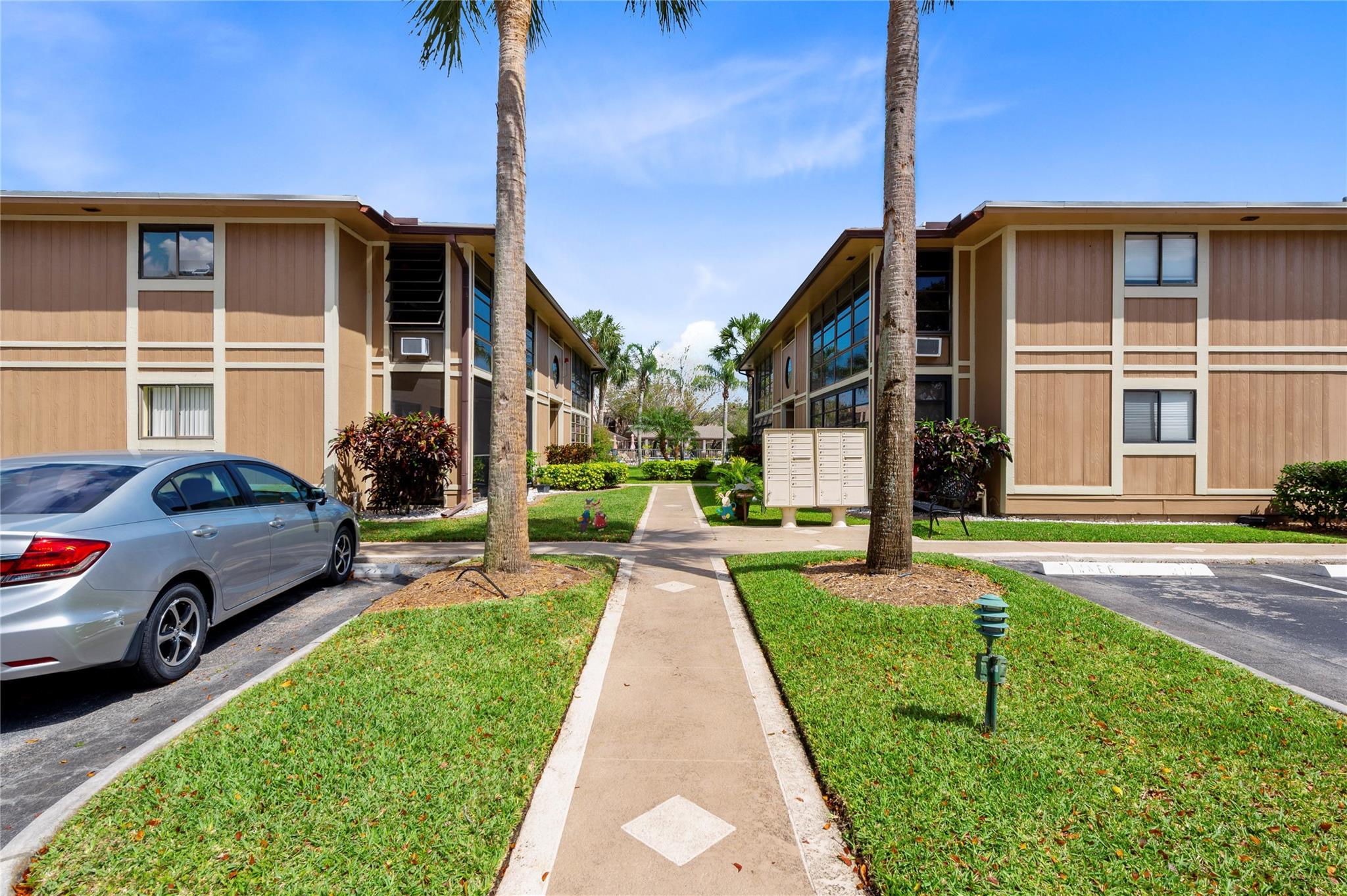 7729 Ashmont Cir 112