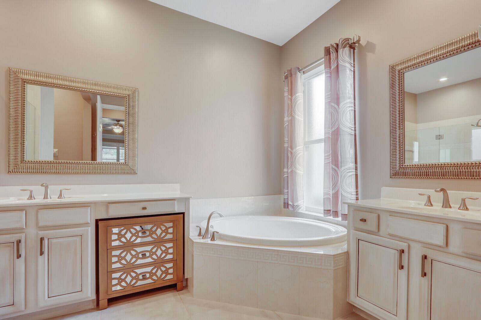 MAIDSTONE - Residential