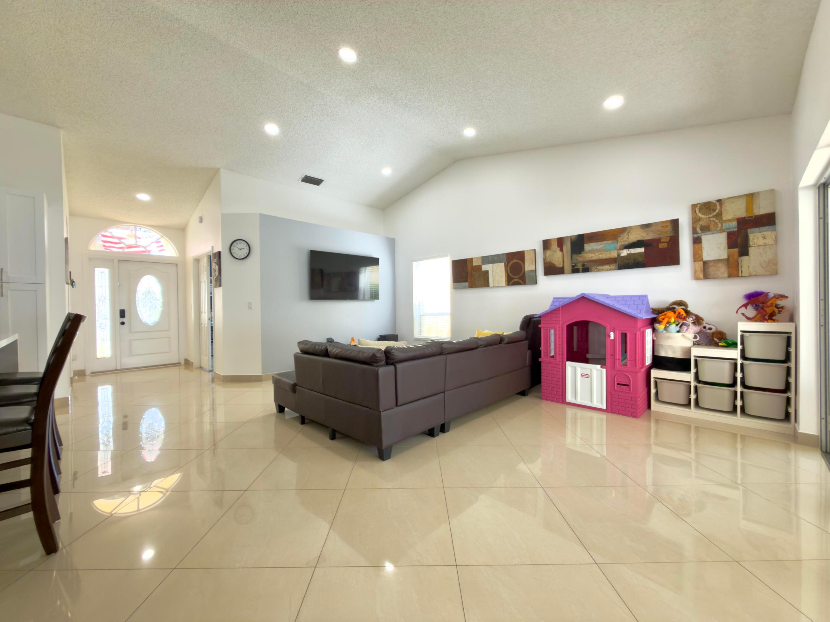10189 Balsa Way
