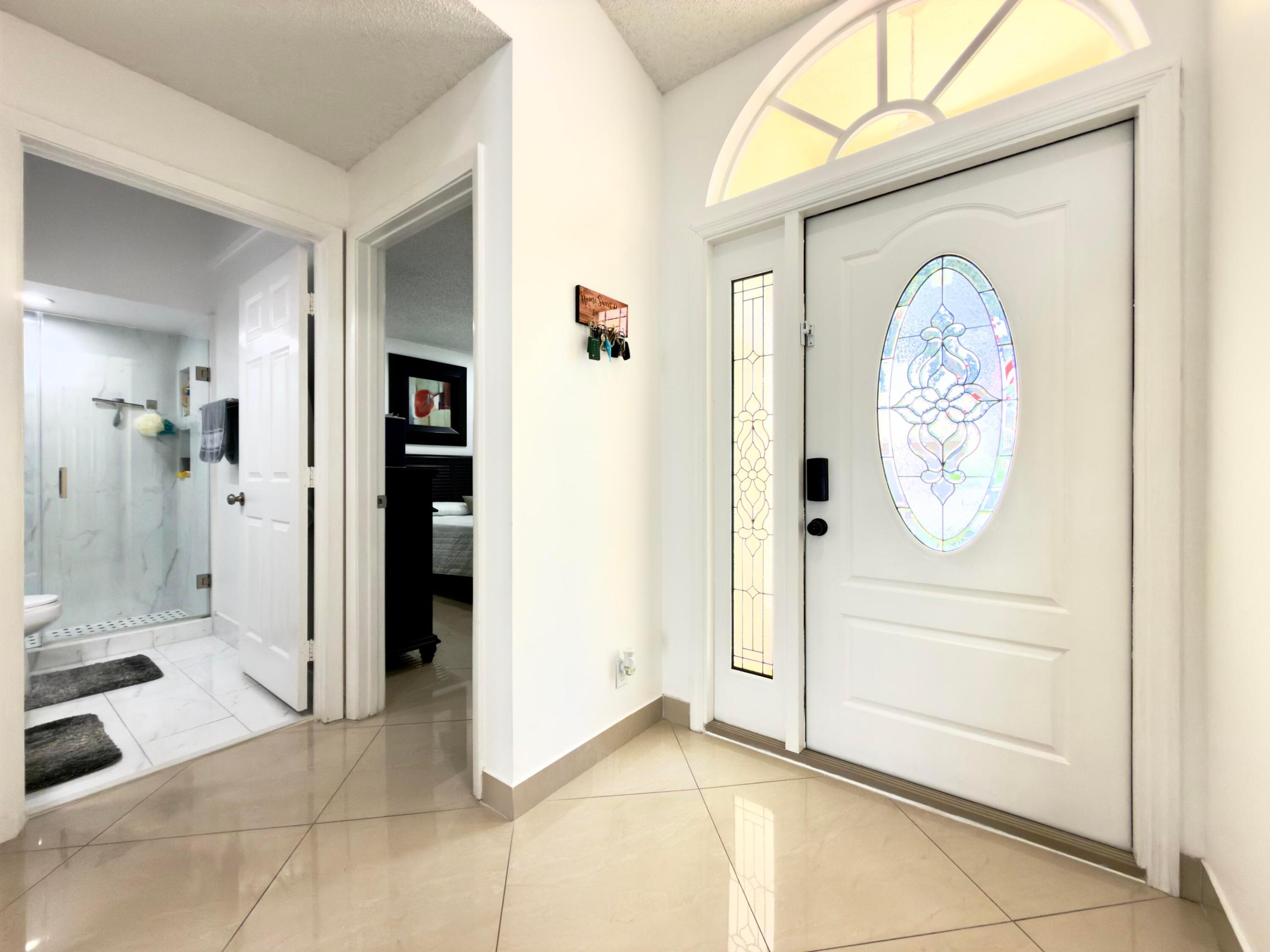 SIENA OAKS - Residential