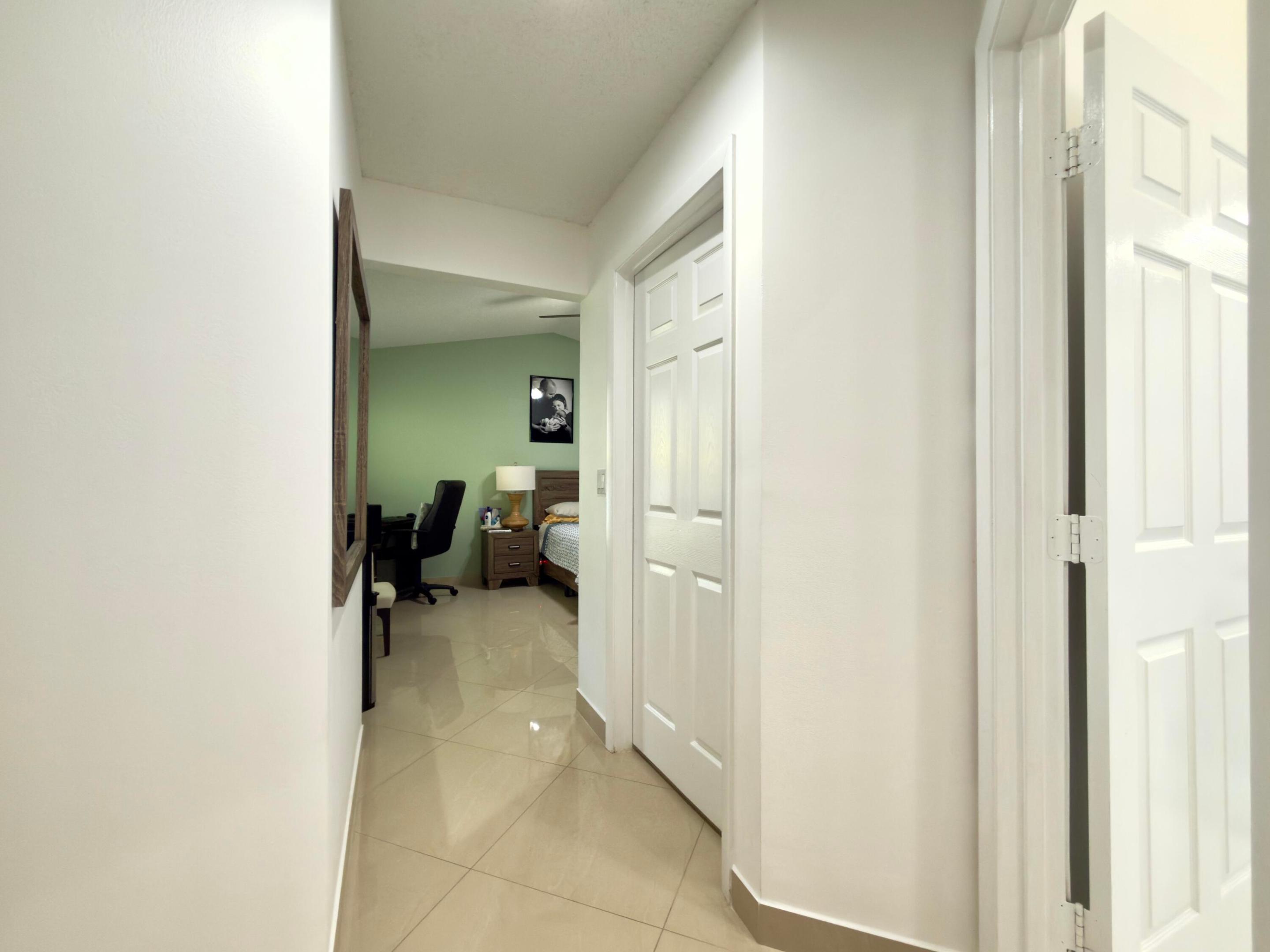 SIENA OAKS - Residential