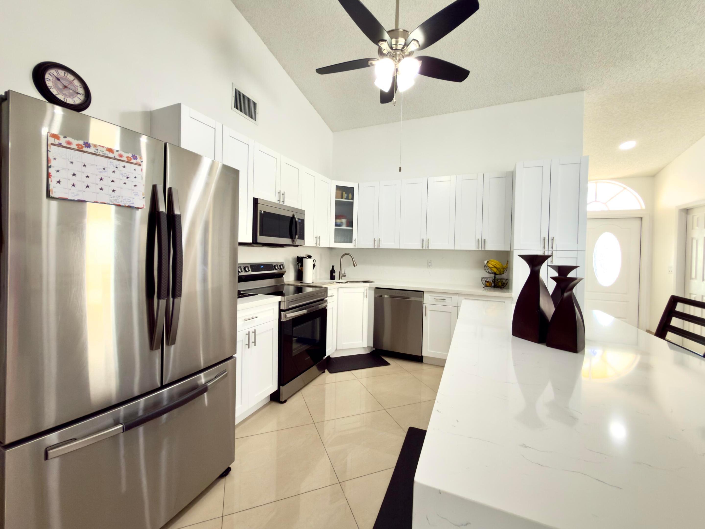 SIENA OAKS - Residential