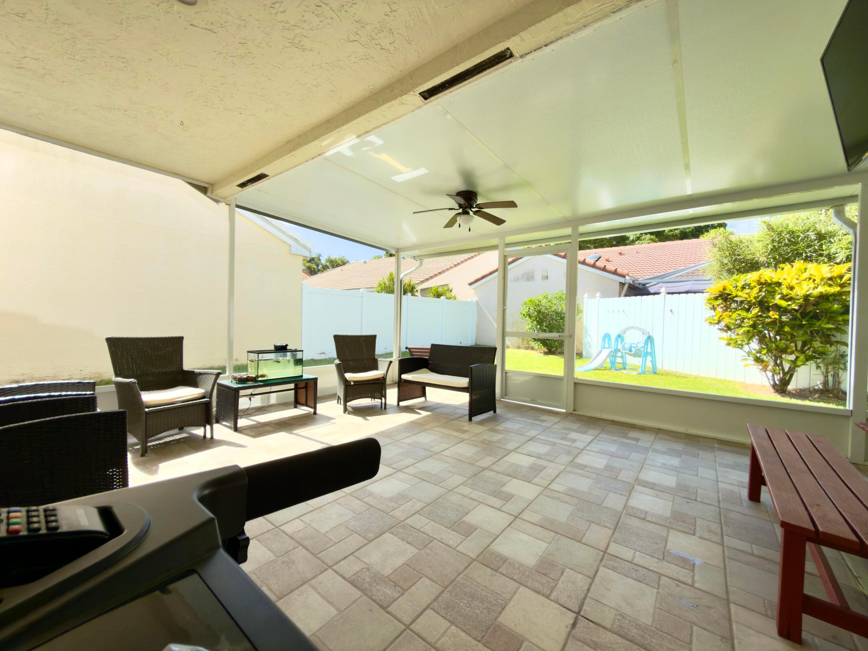 SIENA OAKS - Residential