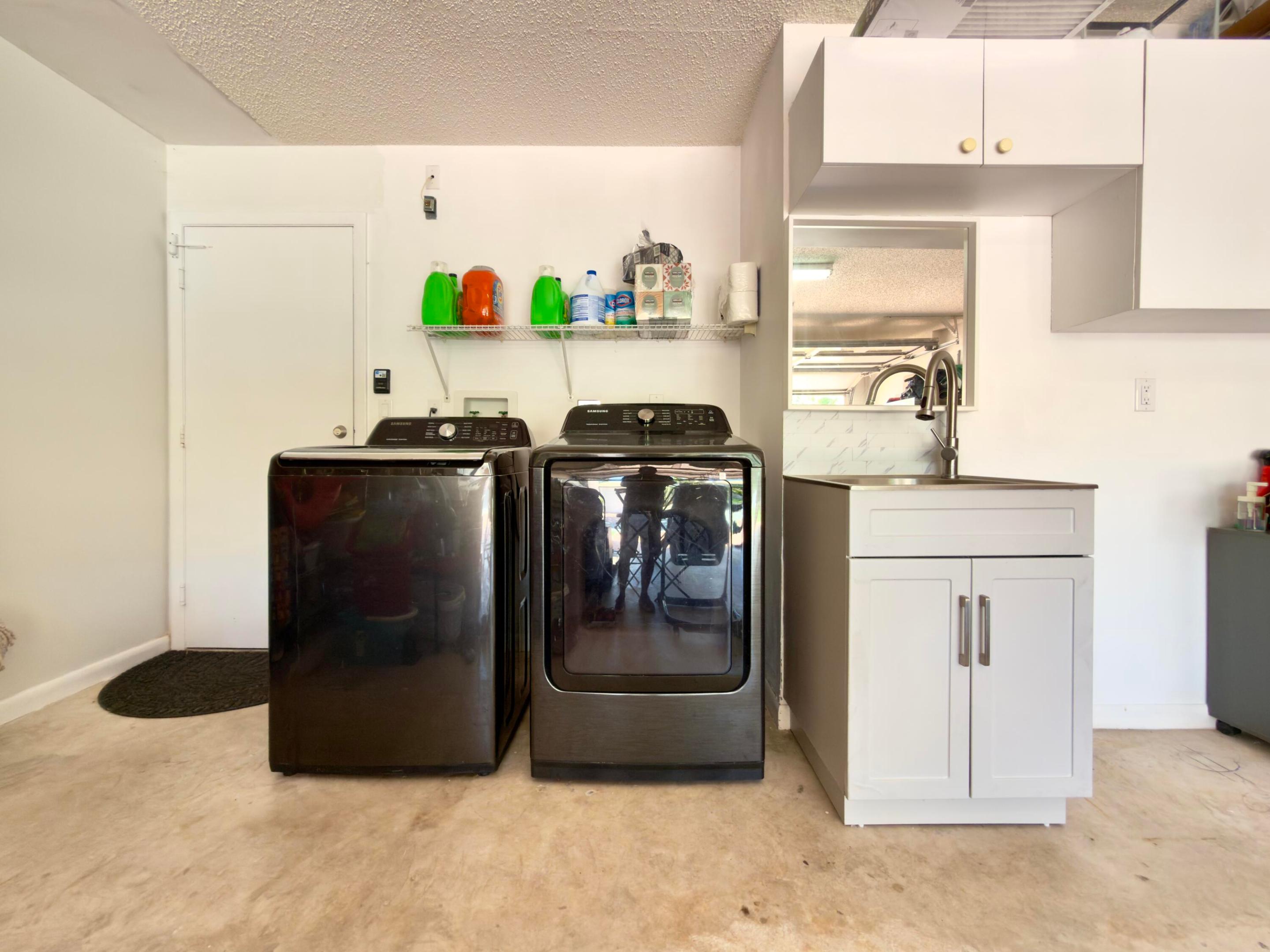 SIENA OAKS - Residential