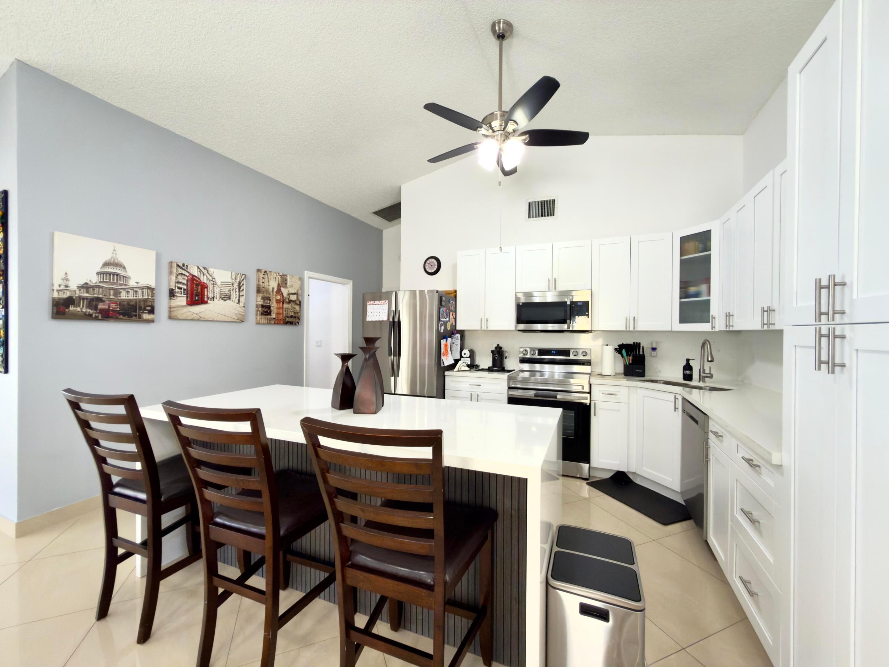 SIENA OAKS - Residential