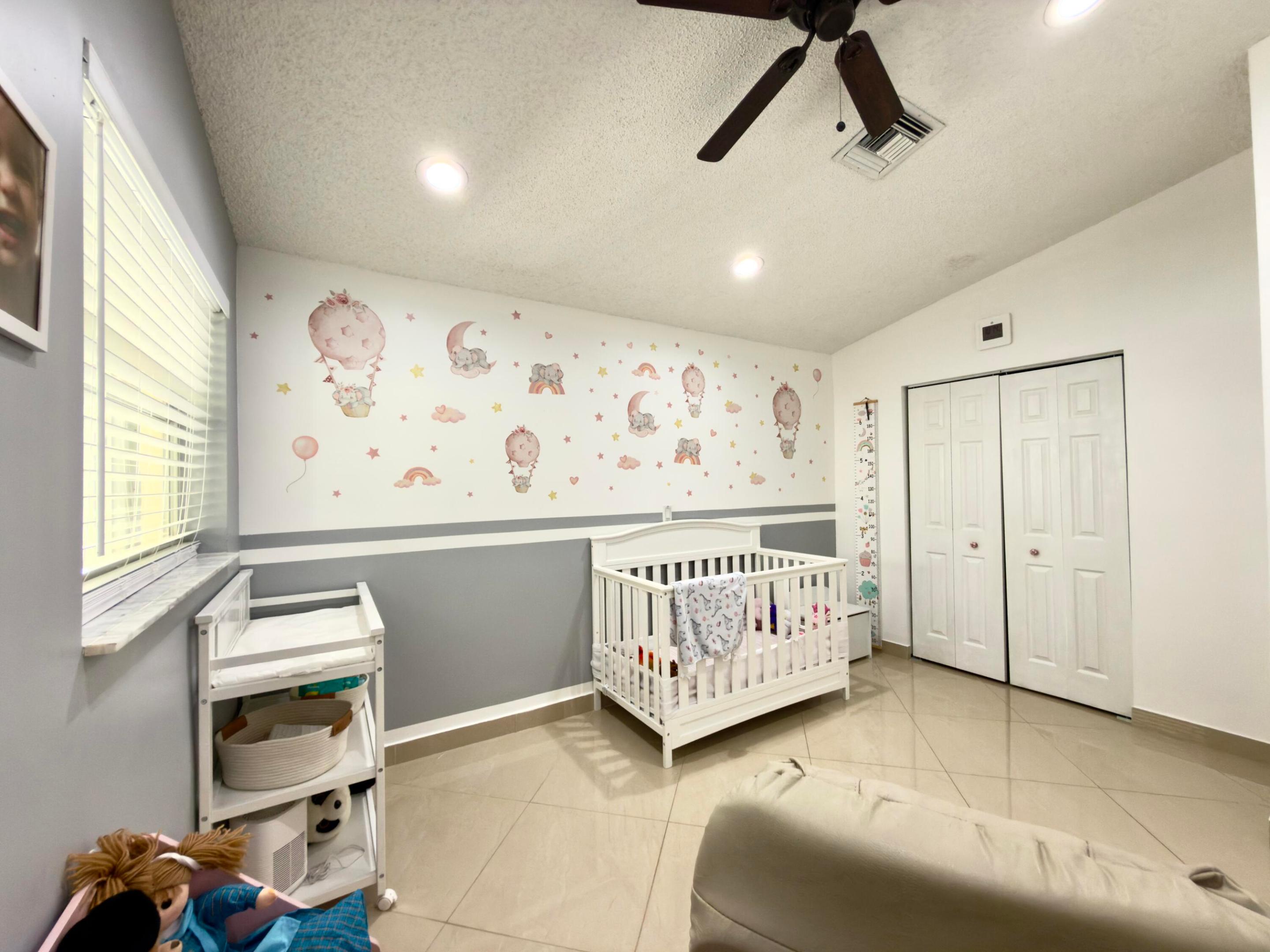 SIENA OAKS - Residential