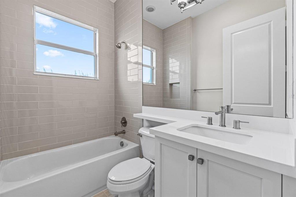 Valencia Sound - Residential